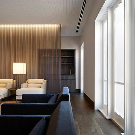 Hotel Realm Canberra Ngoại thất bức ảnh The interior of the 100 East 53rd Street penthouse