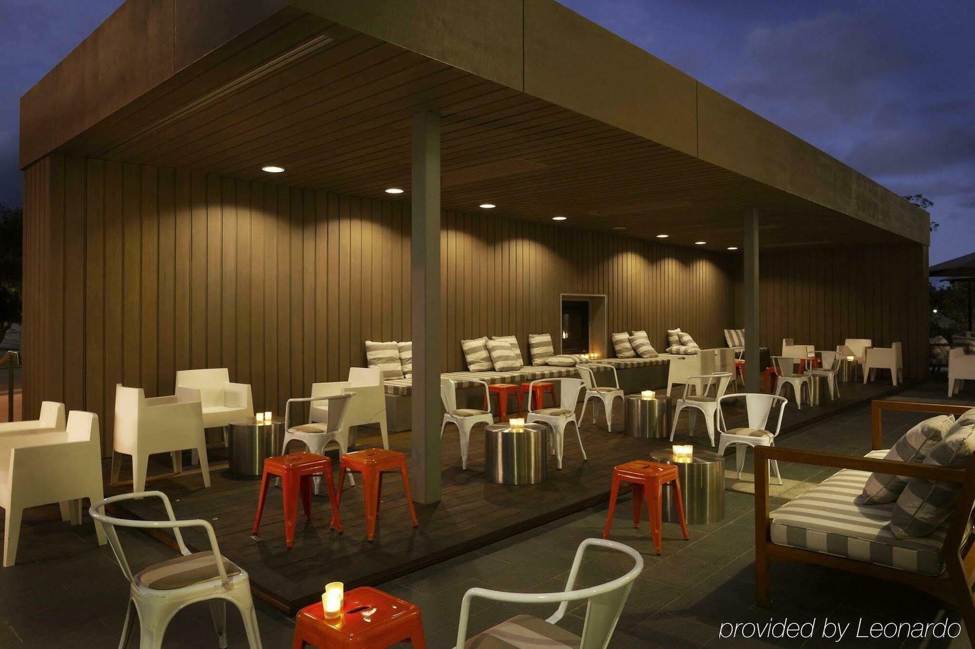 Hotel Realm Canberra Ngoại thất bức ảnh The rooftop bar at the Standard East Village